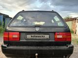 Volkswagen Passat 1994 годаүшін1 600 000 тг. в Караганда – фото 2