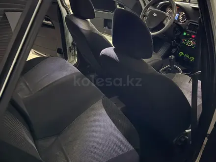 ВАЗ (Lada) Priora 2170 2013 года за 2 100 000 тг. в Актау – фото 9