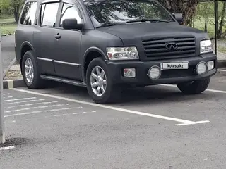 Infiniti QX56, 2004