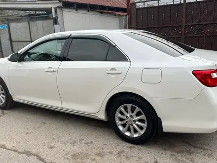 Toyota Camry 2011 года за 9 999 999 тг. в Алматы – фото 2