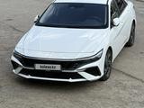 Hyundai Elantra 2024 года за 7 900 000 тг. в Алматы – фото 2