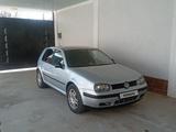 Volkswagen Golf 2002 года за 2 000 000 тг. в Шымкент