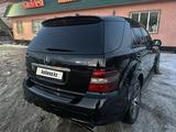 Mercedes-Benz ML 63 AMG 2008 года за 14 000 000 тг. в Тараз – фото 2