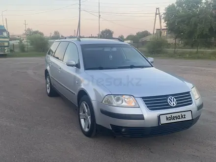 Volkswagen Passat 2002 года за 2 850 000 тг. в Караганда – фото 2