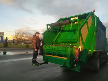 КамАЗ  мусоровоз в наличии 2024 года за 44 910 000 тг. в Алматы – фото 3