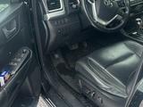 Toyota Highlander 2015 года за 13 500 000 тг. в Актобе – фото 4
