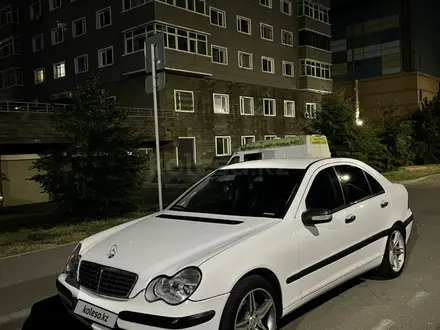 Mercedes-Benz C 320 2002 года за 3 500 000 тг. в Алматы – фото 9