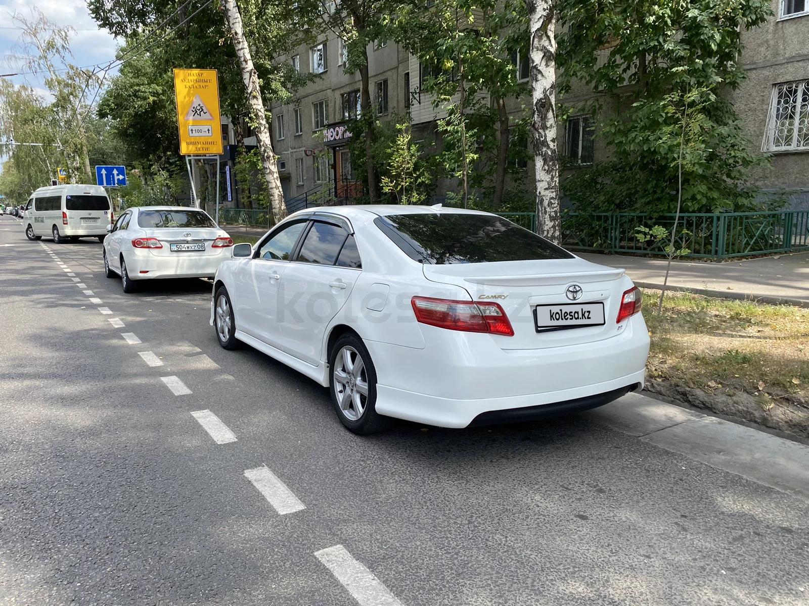 Toyota Camry 2007 г.