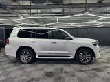 Toyota Land Cruiser 2019 годаfor37 000 000 тг. в Алматы – фото 3