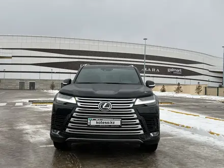Lexus LX 600 2022 года за 71 900 000 тг. в Караганда