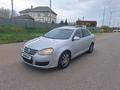 Volkswagen Jetta 2006 годаүшін3 000 000 тг. в Астана – фото 25