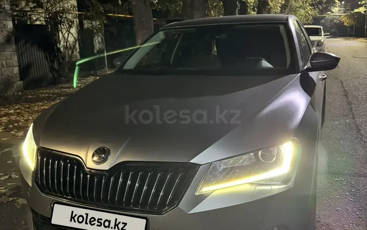 Skoda Superb 2019 года за 14 000 000 тг. в Алматы