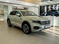 Volkswagen Touareg 2022 годаfor31 290 000 тг. в Астана – фото 4