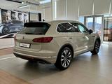 Volkswagen Touareg 2022 годаfor31 290 000 тг. в Астана – фото 3