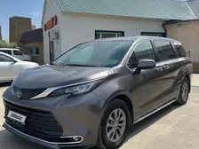 Toyota Sienna, 2022