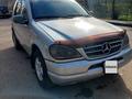 Mercedes-Benz ML 320 1999 года за 3 100 000 тг. в Алматы – фото 3