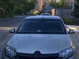Renault Sandero 2014 годаүшін2 300 000 тг. в Усть-Каменогорск