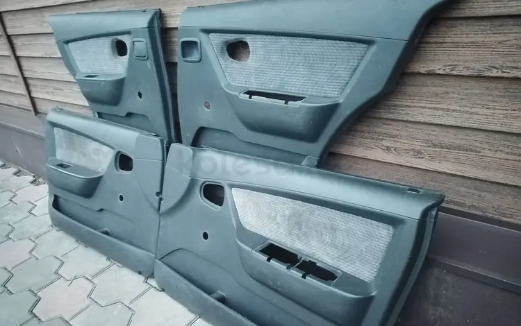 DAEWOO NEXIA Дверные карты. за 40 000 тг. в Караганда