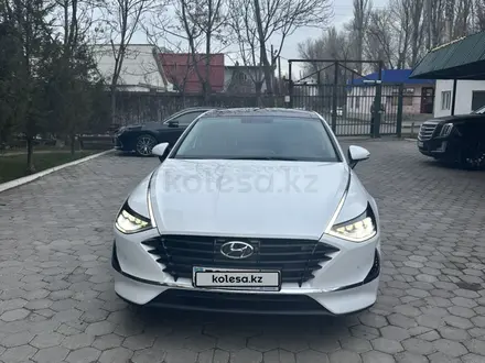 Hyundai Sonata 2022 года за 13 000 000 тг. в Тараз – фото 3