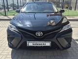 Toyota Camry 2020 годаүшін11 000 000 тг. в Атырау – фото 2