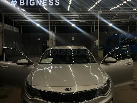 Kia K5 2016 года за 7 000 000 тг. в Шымкент – фото 2