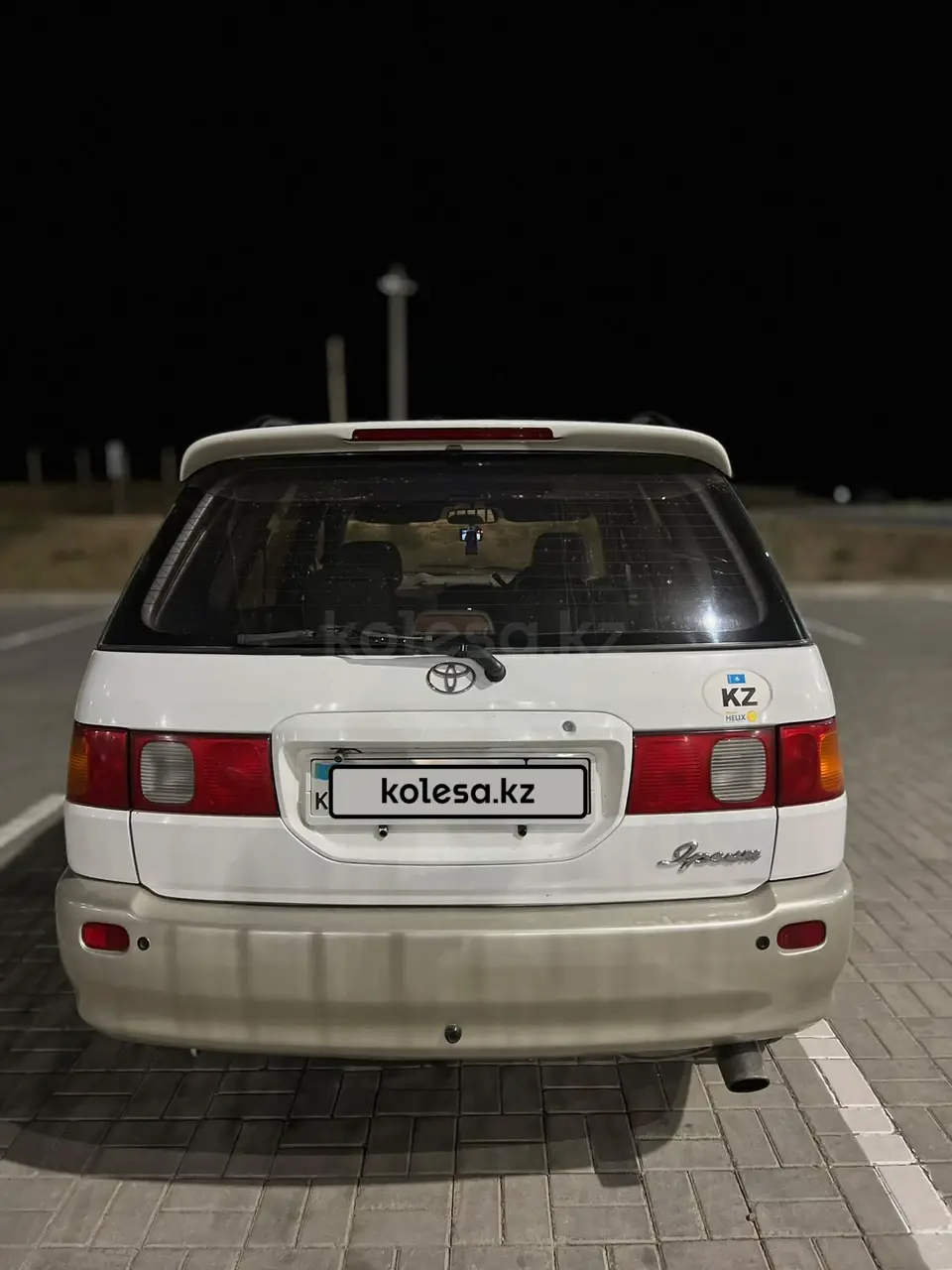 Toyota Ipsum, 1997
