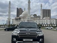 Toyota Land Cruiser 2016 года за 30 000 000 тг. в Астана