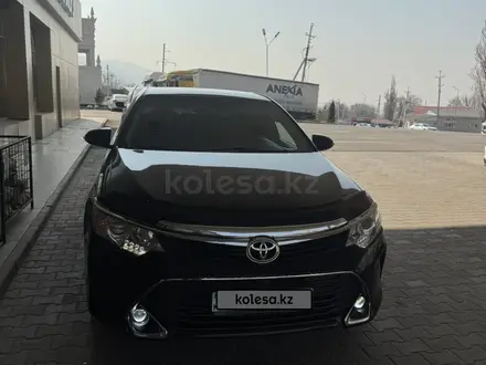 Toyota Camry 2017 года за 11 300 000 тг. в Алматы – фото 6