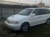 Kia Carnival 2001 года за 2 000 000 тг. в Алматы – фото 4