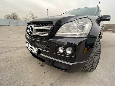 Mercedes-Benz GL 450 2007 года за 7 300 000 тг. в Алматы – фото 33