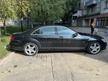 Mercedes-Benz S 350 2012 года за 10 990 000 тг. в Алматы – фото 25