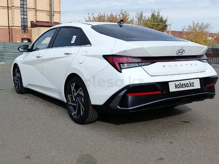 Hyundai Elantra 2024 года за 9 300 000 тг. в Астана – фото 16