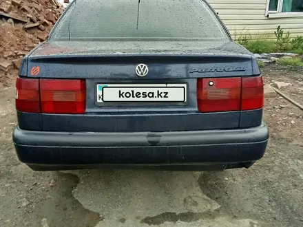 Volkswagen Passat 1993 года за 1 500 000 тг. в Кызылорда – фото 2