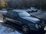 Mercedes-Benz CLK 230 1999 годаfor2 500 000 тг. в Павлодар – фото 2
