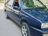 Volkswagen Vento 1997 года за 900 000 тг. в Шымкент – фото 2