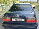 Volkswagen Vento 1997 годаүшін900 000 тг. в Шымкент – фото 4