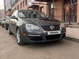 Volkswagen Jetta 2007 года за 3 100 000 тг. в Астана – фото 2