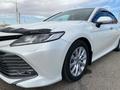 Toyota Camry 2019 годаfor13 500 000 тг. в Актау – фото 12