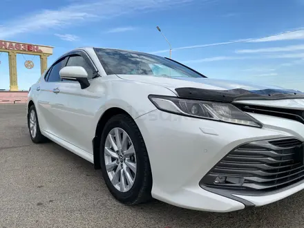 Toyota Camry 2019 года за 13 500 000 тг. в Актау – фото 11