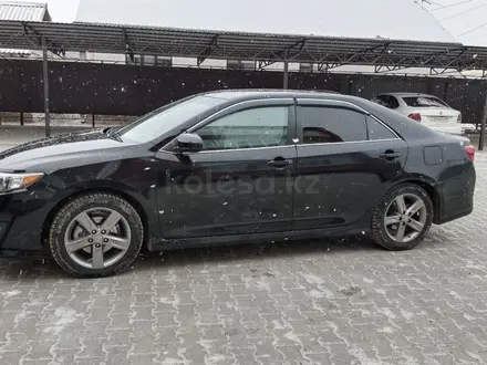 Toyota Camry 2014 года за 5 850 000 тг. в Уральск – фото 6