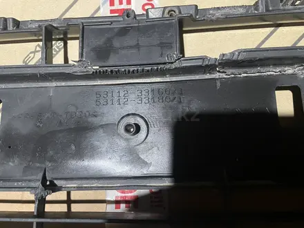 Решетка в бампер передняя Toyota Camry за 7 007 тг. в Шымкент – фото 9