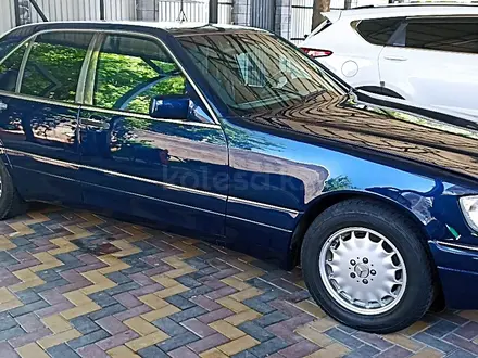 Mercedes-Benz S 320 1995 года за 3 100 000 тг. в Алматы