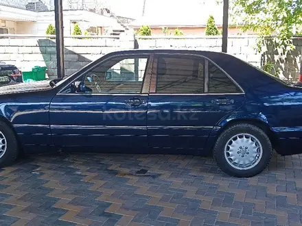 Mercedes-Benz S 320 1995 года за 3 100 000 тг. в Алматы – фото 3