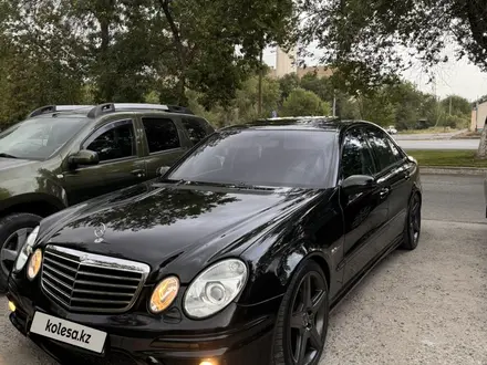 Mercedes-Benz E 500 2004 года за 9 000 000 тг. в Шымкент