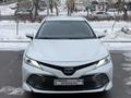 Toyota Camry 2019 года за 14 900 000 тг. в Астана