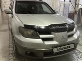 Mitsubishi Outlander 2003 годаүшін4 300 000 тг. в Жезказган