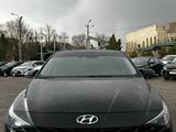 Hyundai Elantra 2021 года за 8 750 000 тг. в Тараз – фото 2