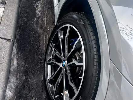 BMW X4 2023 года за 37 000 000 тг. в Алматы – фото 11