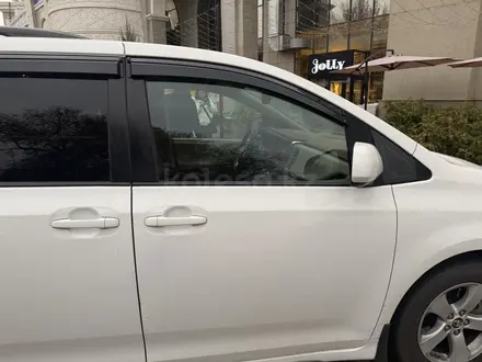 Toyota Sienna 2018 года за 15 000 000 тг. в Алматы – фото 5
