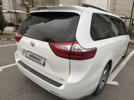 Toyota Sienna 2018 года за 15 000 000 тг. в Алматы – фото 8